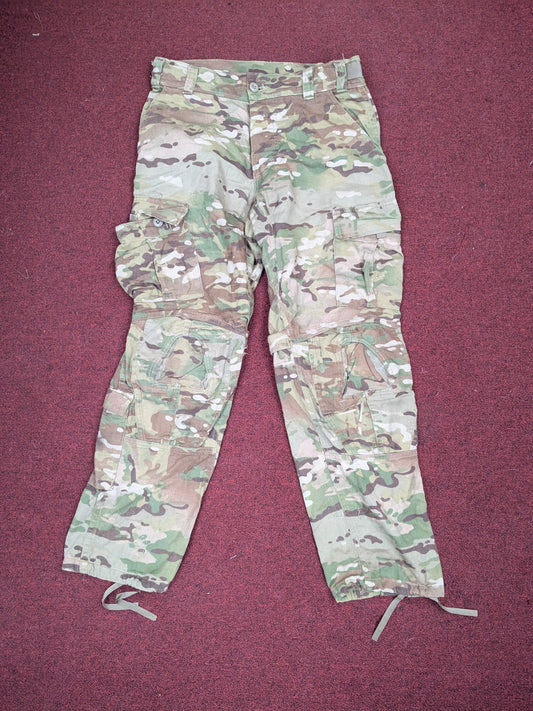Small Regular US Army Deployment Combat Pants Multicam OCP Goodwill FRAC (db09-apg07)