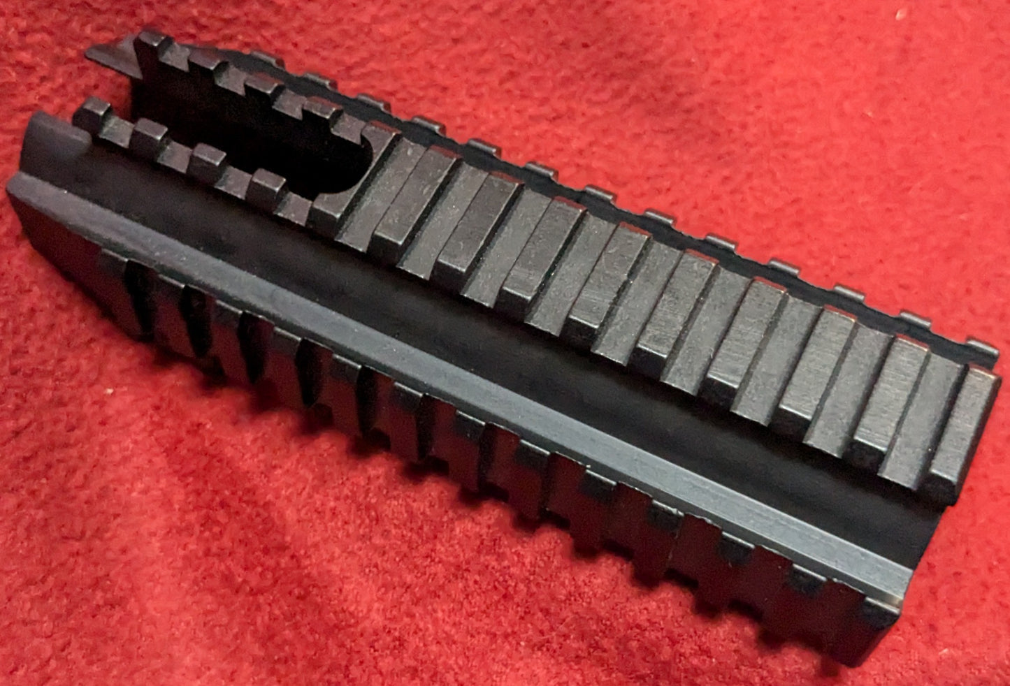 Picatinny M4 Forward Rail (ac06-25APR136)