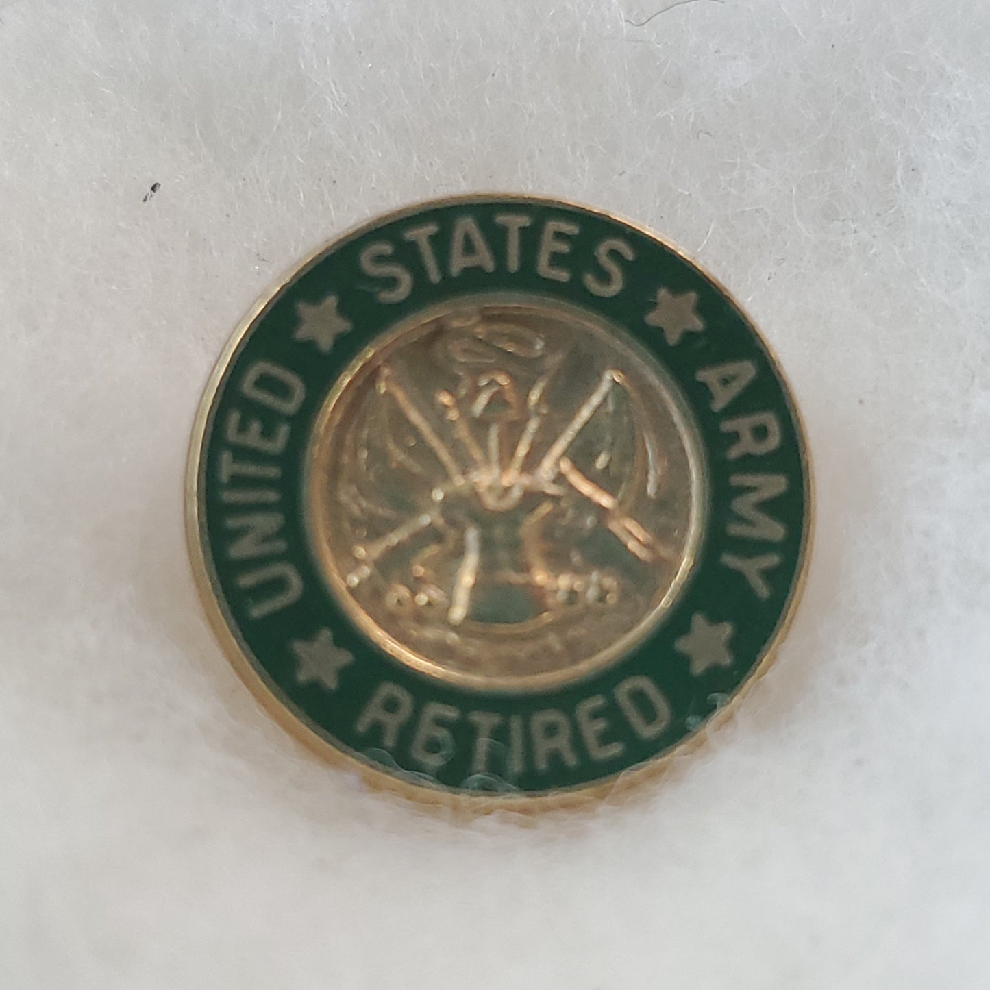 Retired US Army Pin(H3)