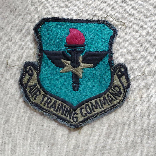 USAF Air Training Command Vintage Unit Crest Badge Sew On (a6j)