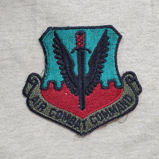 USAF Air Combat Command Vintage Unit Crest Badge Sew On (a6k)