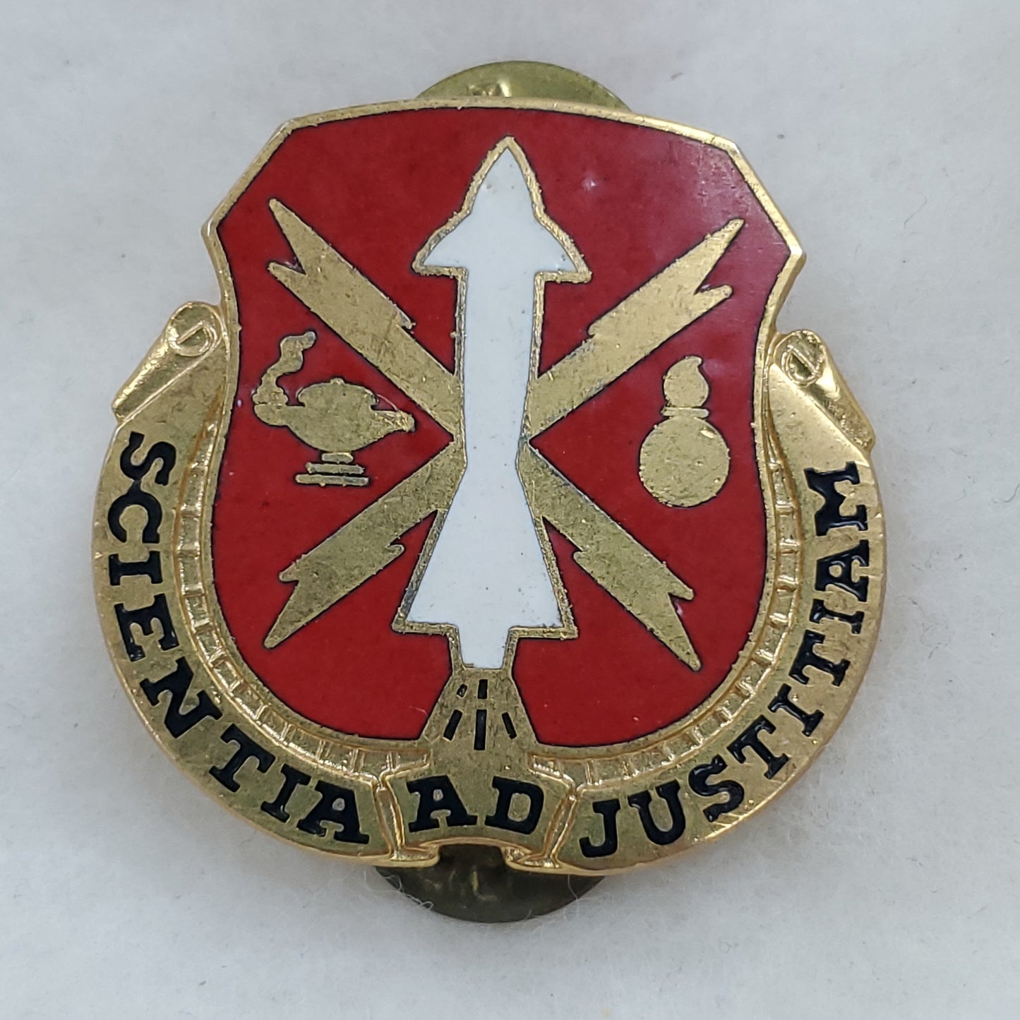 U.S. Army Missile and Munitions Center and School Pin (C5)