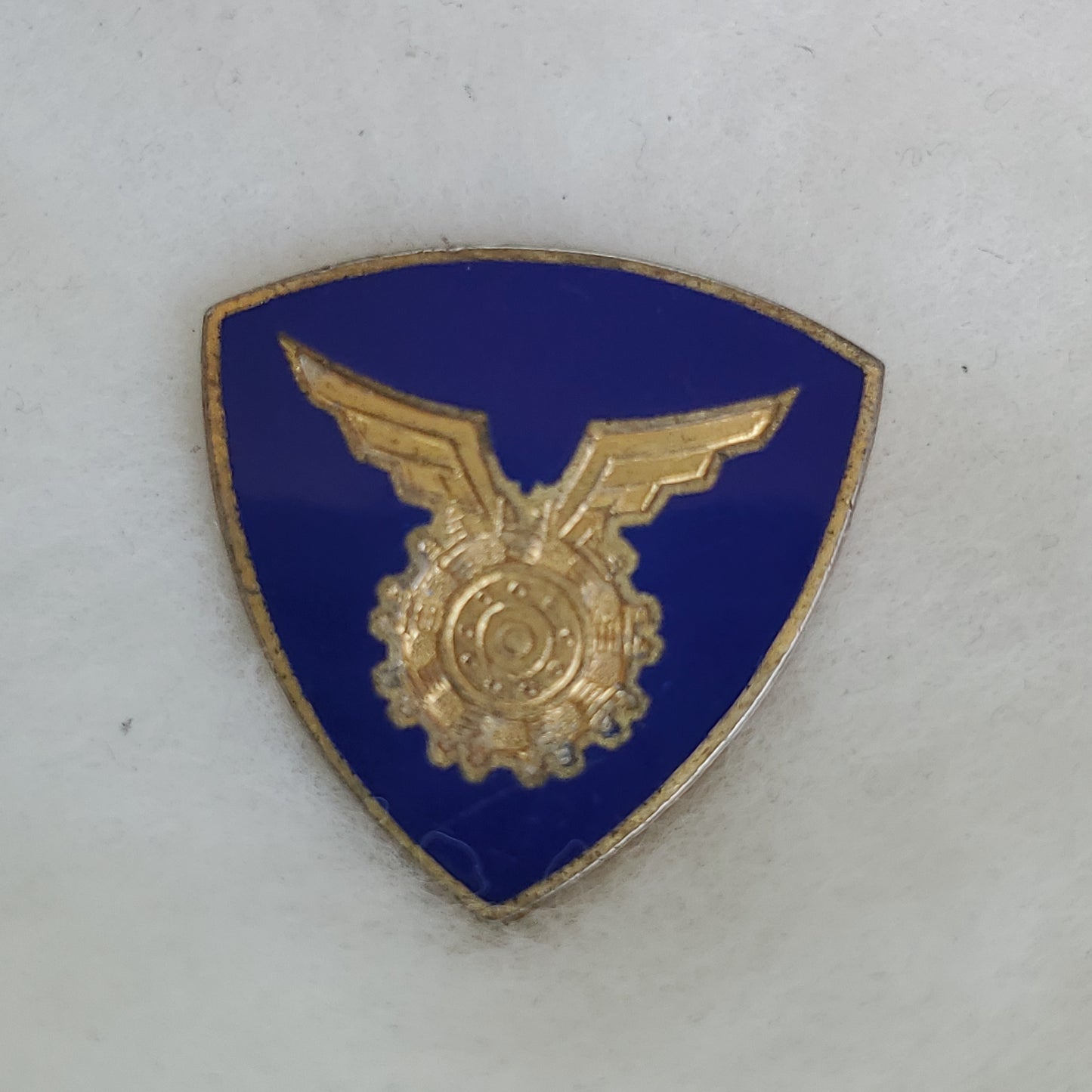 Vintage Army Air Forces Material Command Pin (U5)