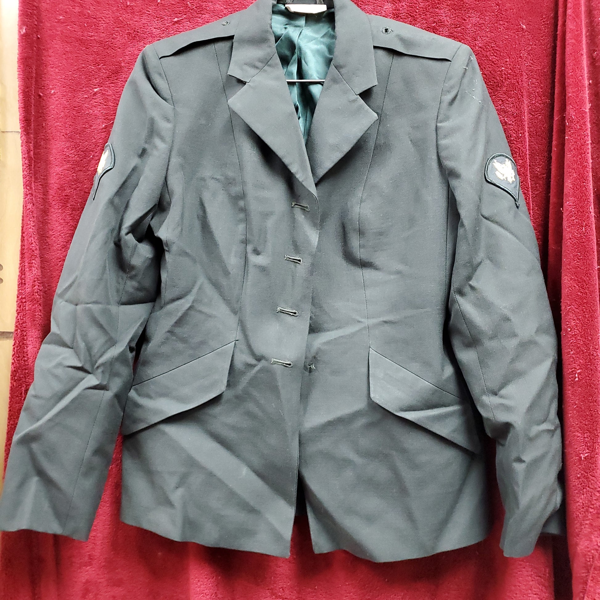 US Army Women's 11S AG-489 Dress Green Coat Jacket (BB11-144) Gibsons Tactical Tavern US Army Women's 11S AG-489 Dress Green Coat Jacket (BB11-144) Gibsons Tactical Tavern