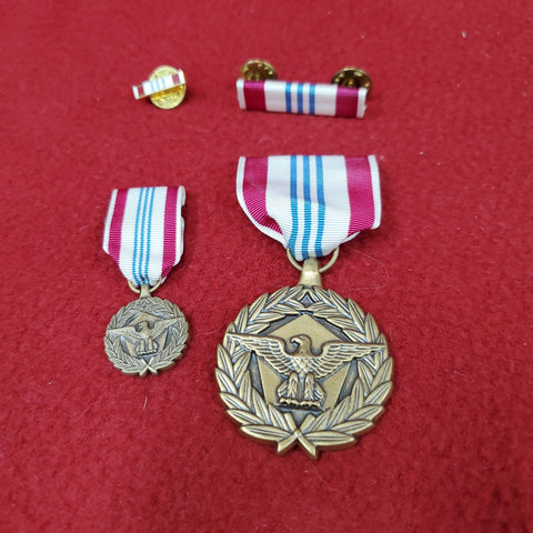 Vintage US Military Defense Meritorious Service Medal Mini Lapel Pin Ribbon Set Army (da23)