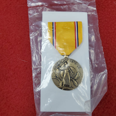 Vintage US Military American Defense Medal Army (da02)