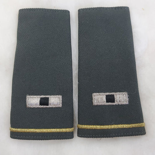 Pair of WWII Warrant Officer Epaulets (M7JW15)