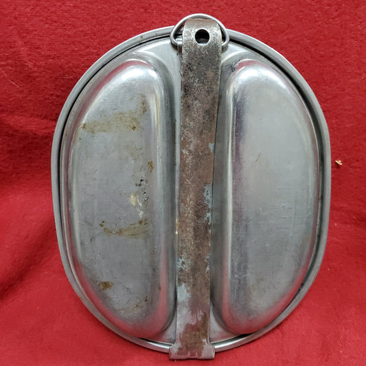 VINTAGE 1944 US Army Field Mess Kit (12s (ab11-11)