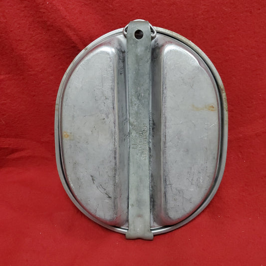 VINTAGE EA Co. 1959 US Army Field Mess Kit (12s (ab11-25)