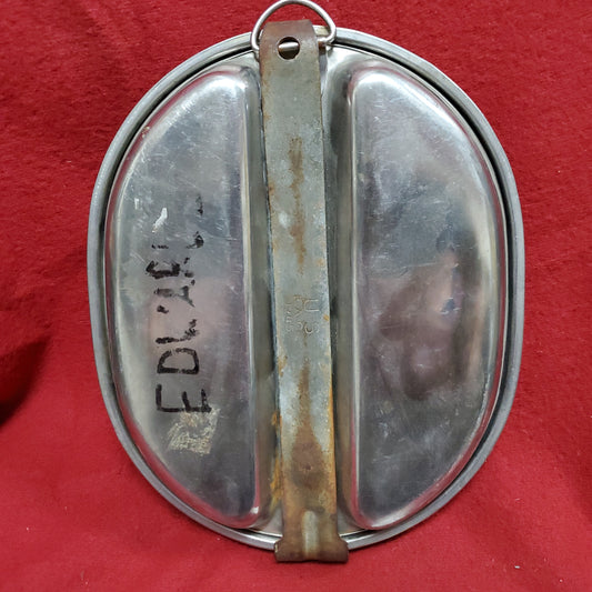 VINTAGE E.A. Co. 1945 US Army Field Mess Kit (12s (ab11-29)