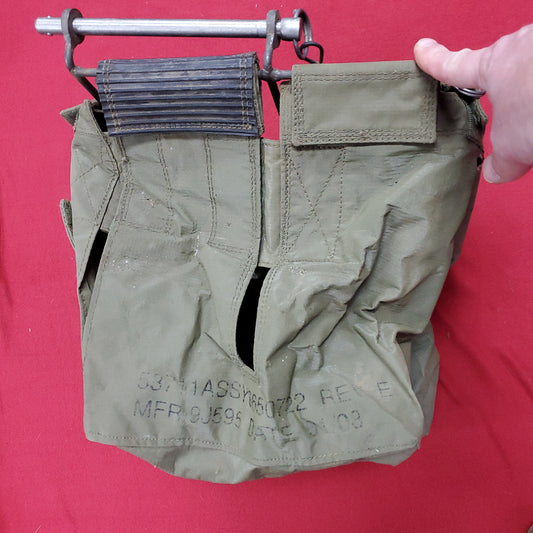 Vintage US Army Vehicle Mounted Cartidge Catch Bag (aa11-19)