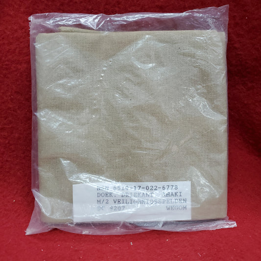 VINTAGE Khaki Driekant Doek Veiligheidsspelden Wegom M/2 (26s ac09-5)
