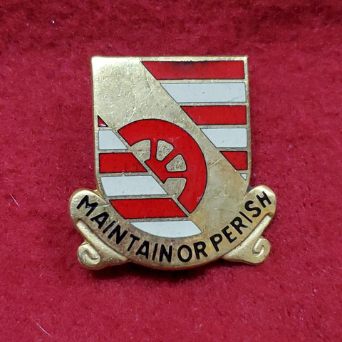 VINTAGE US 81st Maintenance Battalion "MAINTAIN OR PERISH" Pin Crest DUI Unit (01o77)