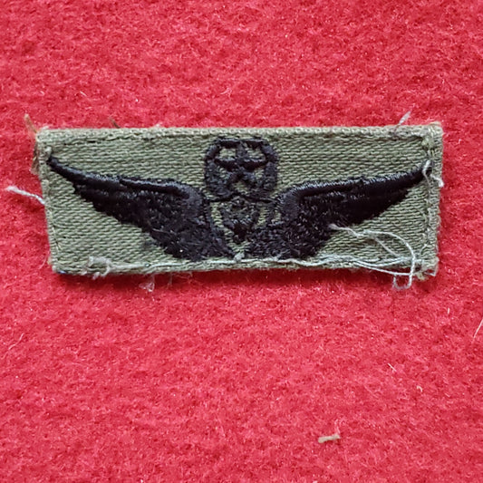 VINTAGE US Army MASTER AVIATOR AIR CREW WINGS BADGE Sew On Vietnam OD Olive Drab Era BDU Woodland (04o20)