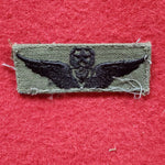 VINTAGE US Army MASTER AVIATOR AIR CREW WINGS BADGE Sew On Vietnam OD Olive Drab Era BDU Woodland (04o20)