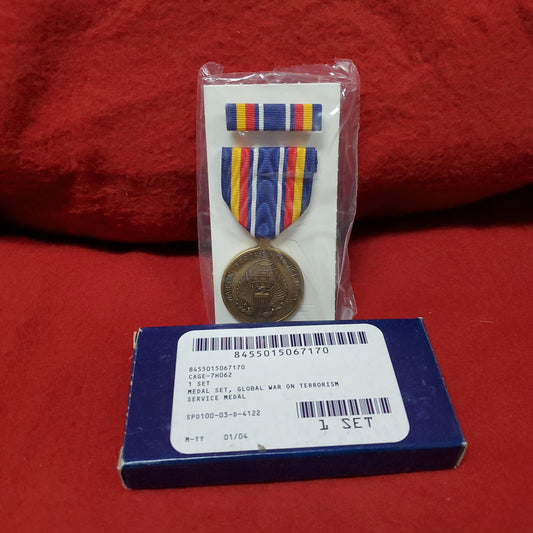 VINTAGE NIB 01/04 SERVICE MEDAL SET Global War on Terrorism Medal Ribbon (05o28)