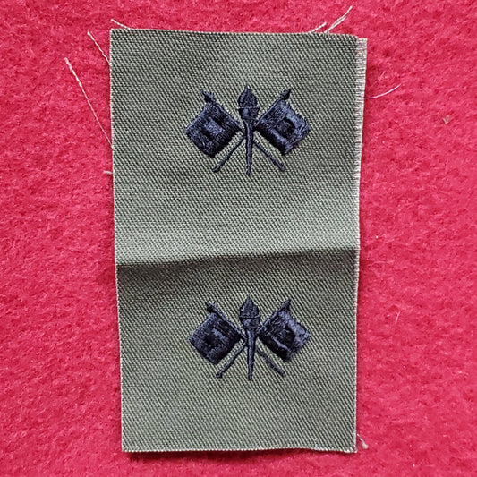 VINTAGE US Army PAIR of SIGNAL CORPS OFFICER Patch Sew On OD Olive Drab Black Subdued (05o35)