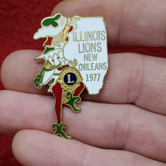 VINTAGE 1977 NEW ORLEANS Illinois District 1-H Lions Club International Convention Pin (06o38)