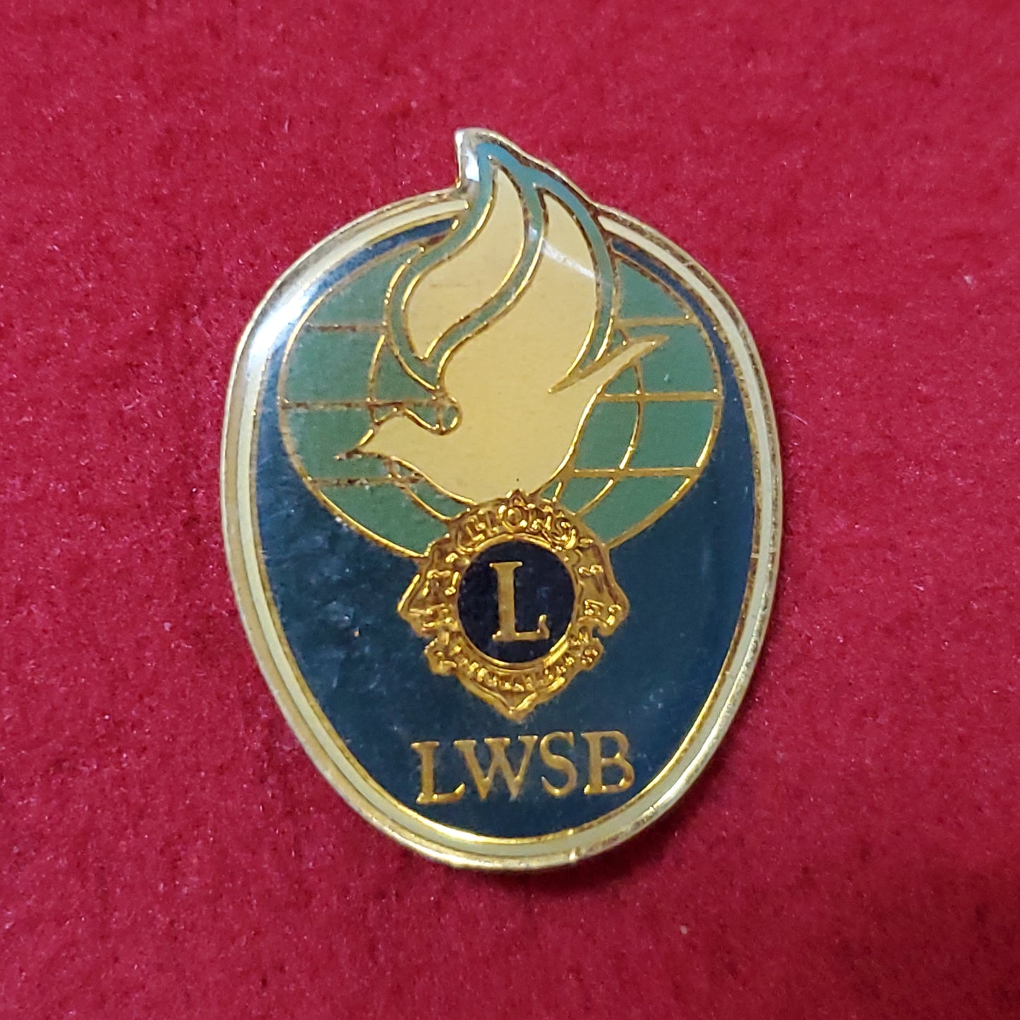 VINTAGE Lions Club LWSP International Convention Pin (06o42)