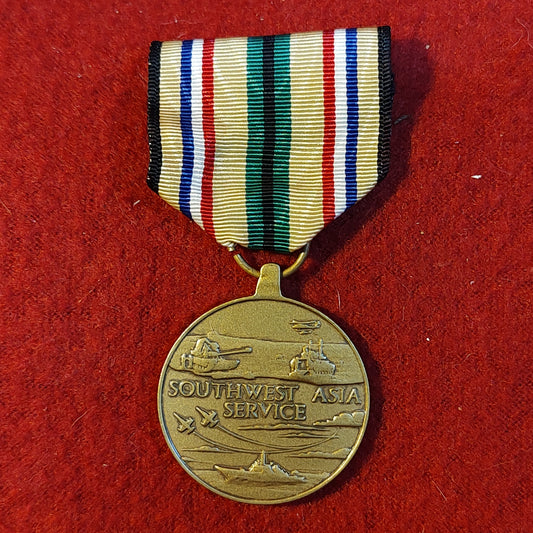 Vintage SOUTHEAST ASIA SERVICE Medal US Army Military (06o148)