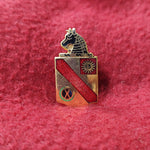 VINTAGE US Army 79th FIELD ARTILLERY 
Unit Crest Pin (11o81)