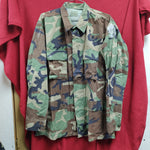 US Army MEDIUM LONG Uniform Top BDU WOODLAND Pattern (13o14)