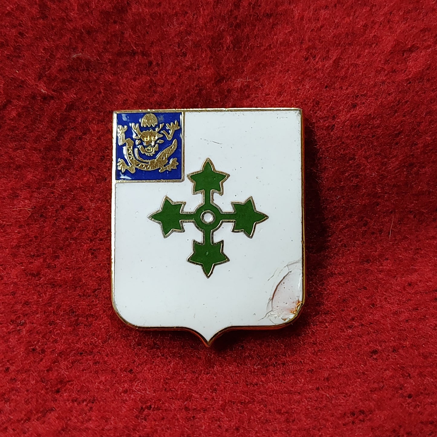 VINTAGE Army 47th INFANTRY
Unit Crest Pin (11o109)