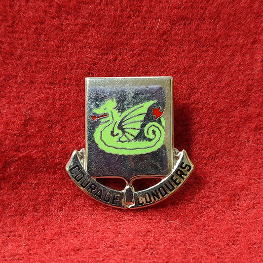 VINTAGE Army 37th ARMOR REGIMENT
Unit Crest Pin (11o116)