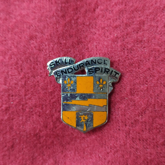 VINTAGE US Army 34th SIGNAL BATTALION
Unit Crest Pin (02CR29)