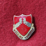 VINTAGE Army 321nd FIELD ARTILLERY Unit Crest Pin (02CR66)