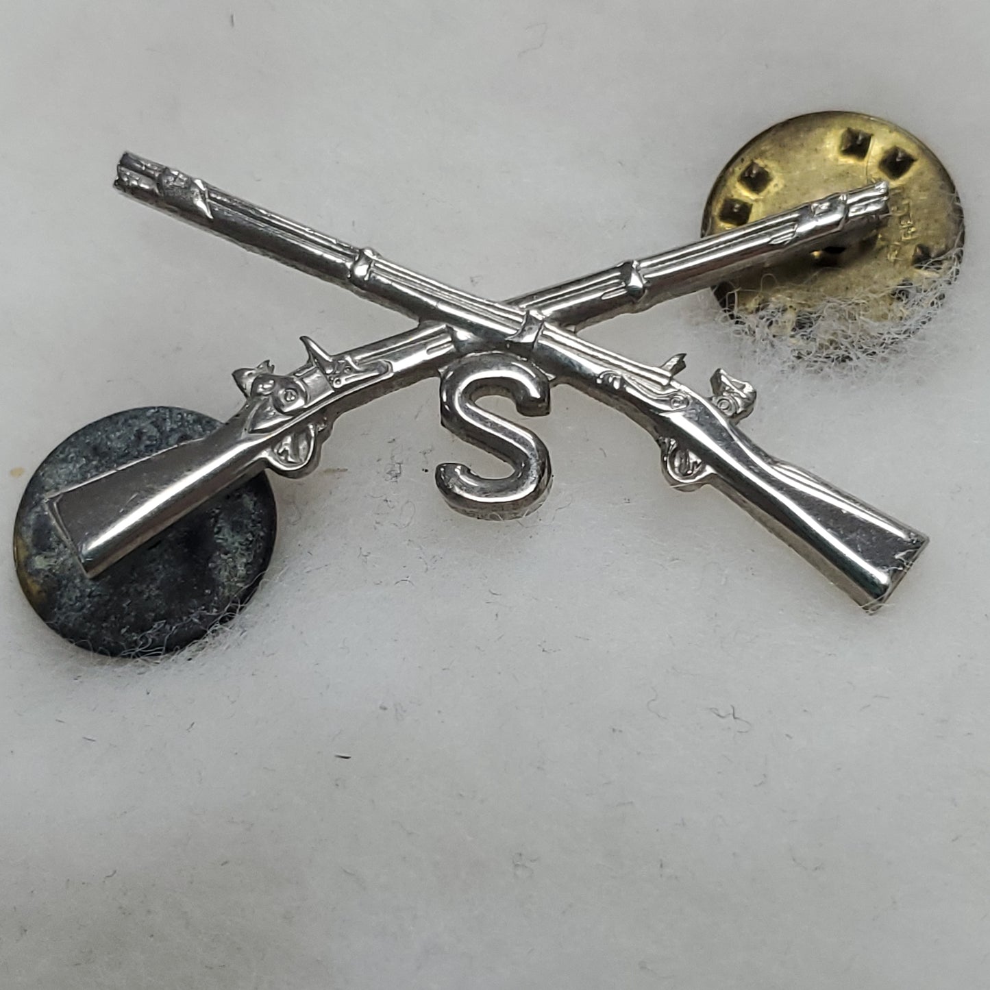 JROTC Award Pin S Greenbriar Military School (Z9)