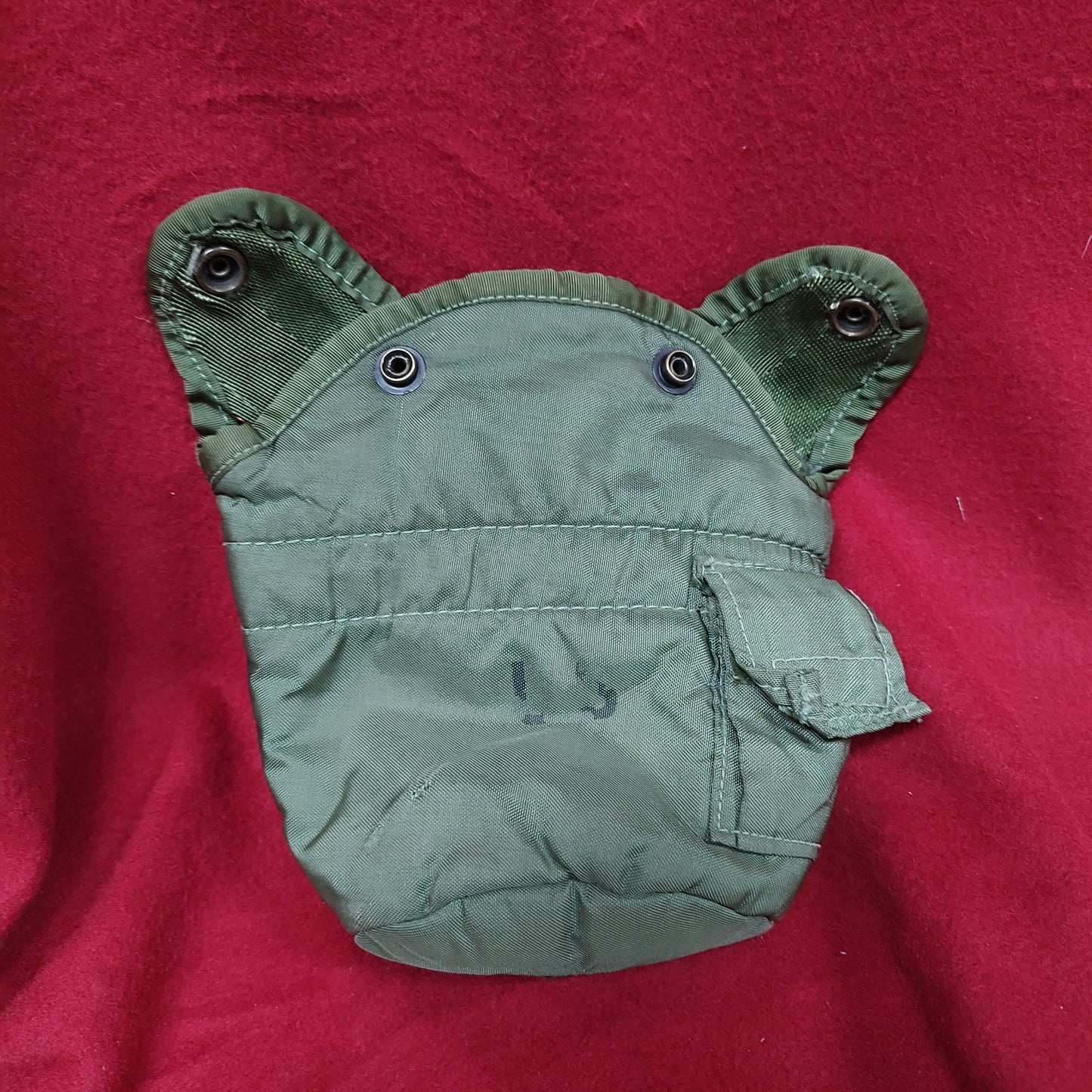 Vintage US Army 1Quart Canteen Pouch OD Green (04CR ca15-12)