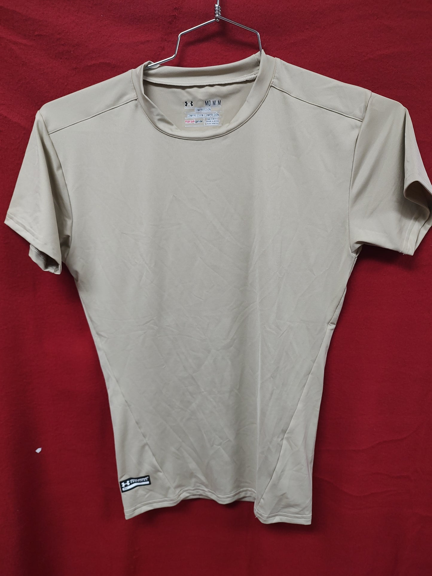 Under Armour Compression Top MEDIUM (04CR ca15-26)