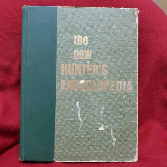 Vintage 1972 3rd Edition HUNTER'S ENCYCLOPEDIA Hardcover (27o)