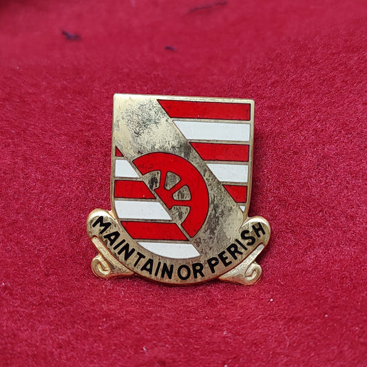 VINTAGE US Army 81st MAINTENANCE BATTALION Unit Crest Pin (03CR51)