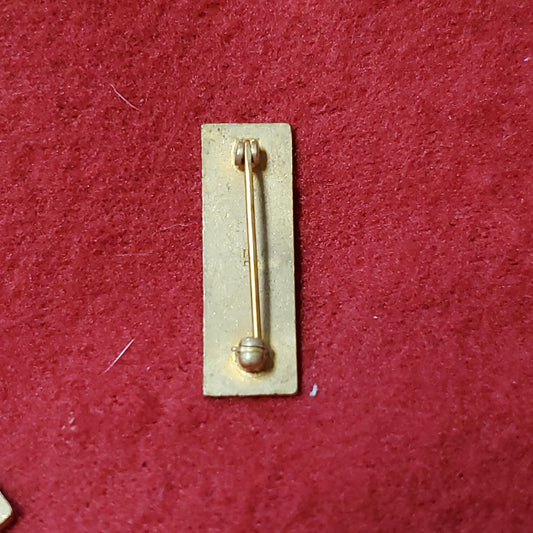 VINTAGE US Army Gold Bar Old Style WARRANT OFFICER 1 Dress Pin-On Badge Rank (16CR31)