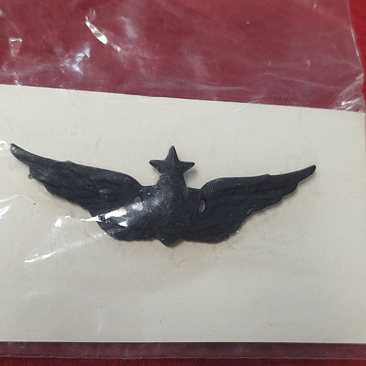 VINTAGE US Army SENIOR AVIATOR Subdued Badge Pin (18CR6)