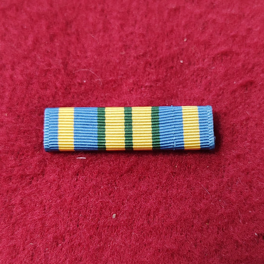 VINTAGE OUTSTANDING VOLUNTEER SERVICE Ribbon (20CR109)