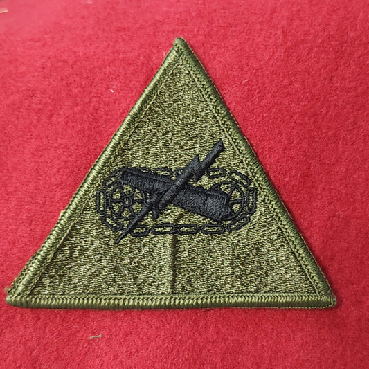 VINTAGE US Army ARMOR SCHOOL (late 70's) Patch Sew On (24CR8)