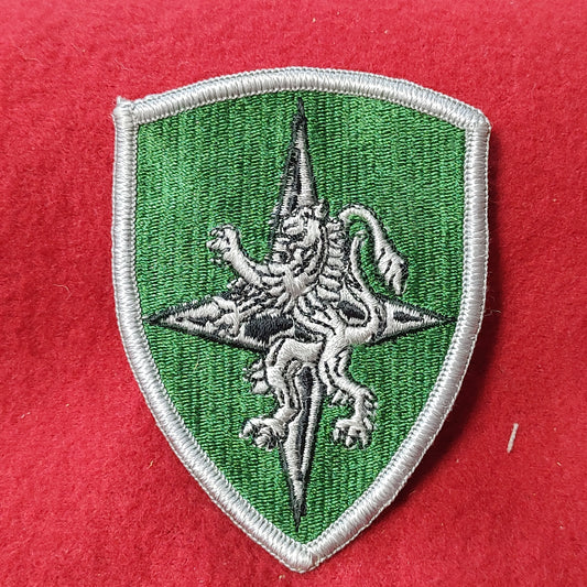 VINTAGE NATO ALLIED LAND FORCES Patch Sew On (28CR10)