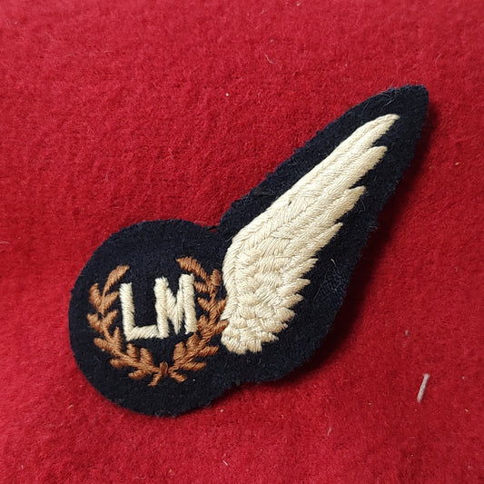VINTAGE ROYAL AIR FORCE LOAD MASTER Badge Patch Sew On (28CR16)