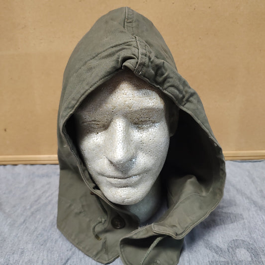 LOT of 2 - VINTAGE US Army Hood for Field Jacket M-1943 WWII World War II Olive Green (m1943)