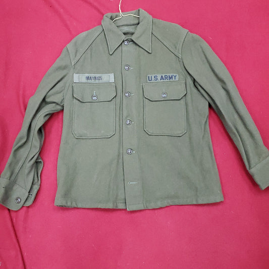 VINTAGE Man's Small Regular (?) Wool Olive Green Coat Shirt Excellent Condition (eb08-20)