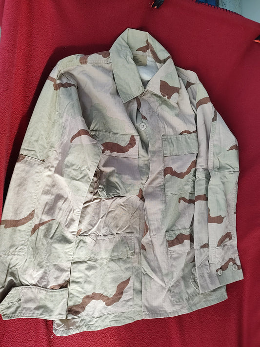 US Army DCU Desert Camo Blouse Size Small Regular (BB07-14)