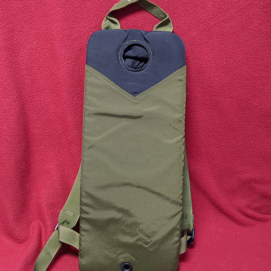 Hydration System Carrier ONLY for 100oz 3L Good Condition (eb07-MH431)