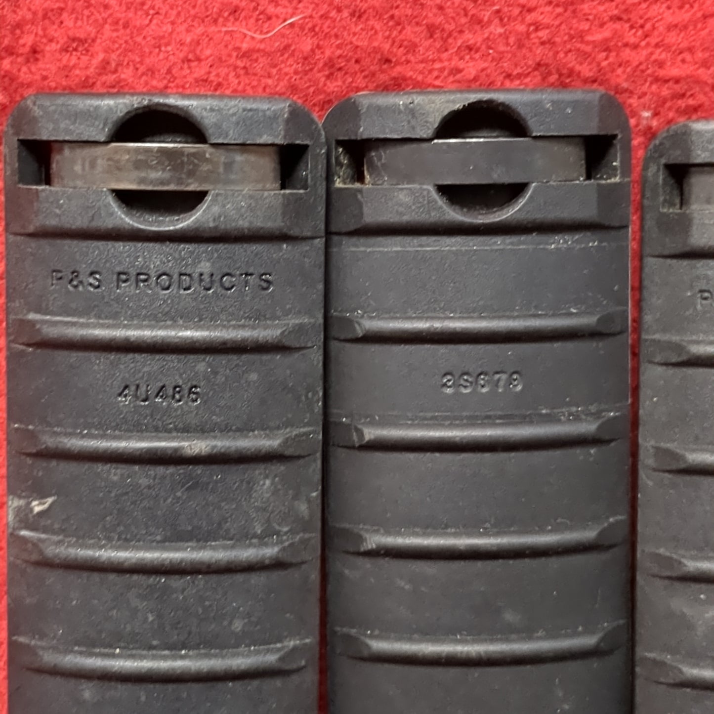 Lot of 4 - 11 Rib Rail Cover P&S PRODUCTS Excellent Condition (FB18-MH512)