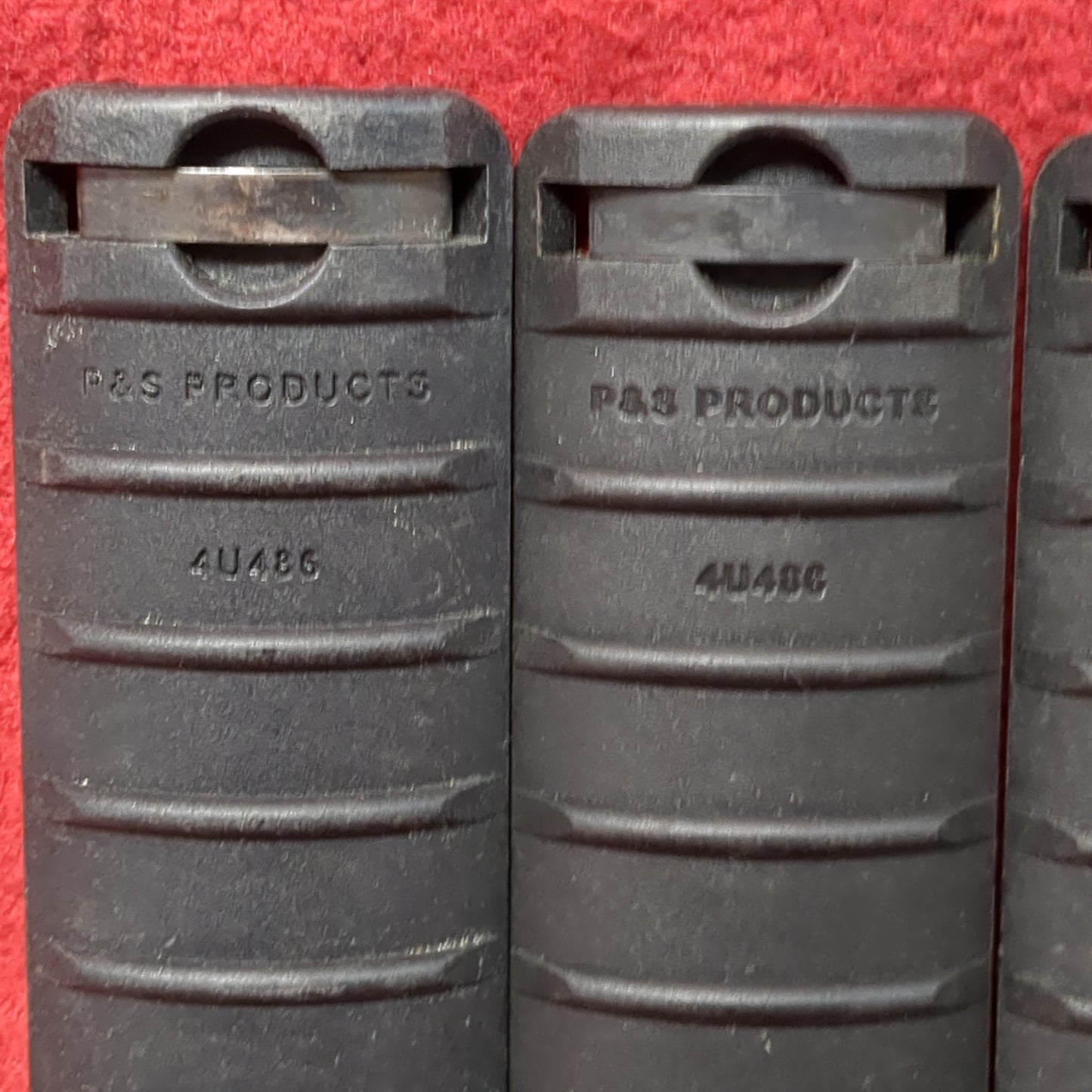 Lot of 4 - 11 Rib Rail Cover P&S PRODUCTS Excellent Condition (FB18-MH514)