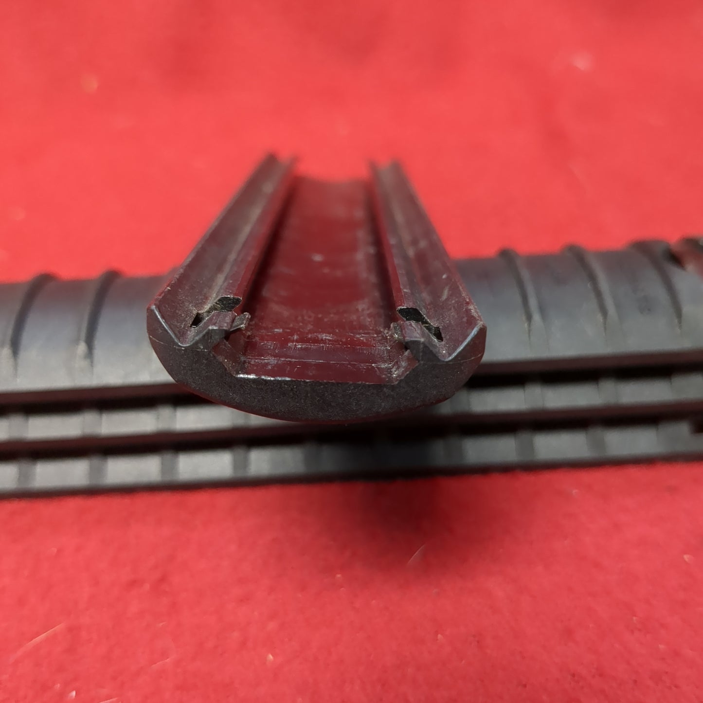 Lot of 4 - 11 Rib Rail Cover P&S PRODUCTS Excellent Condition (FB18-MH514)