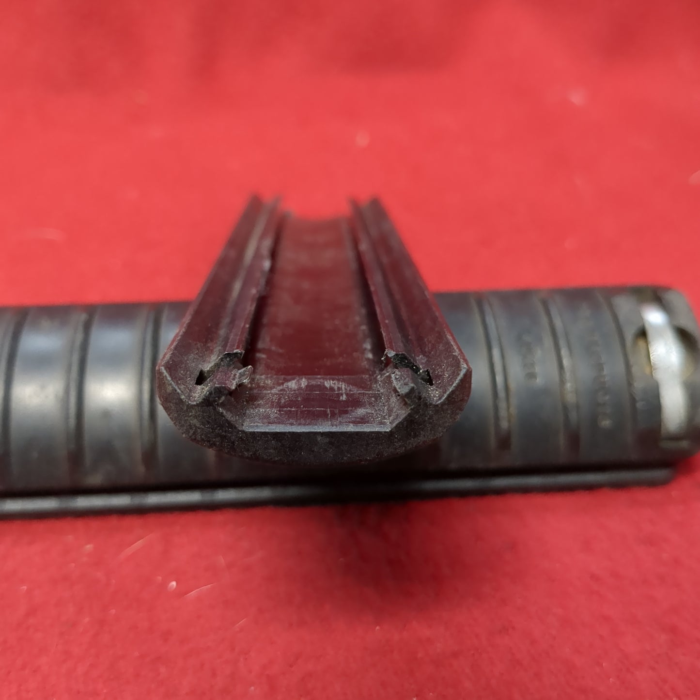 Lot of 4 - 11 Rib Rail Cover P&S PRODUCTS Excellent Condition (FB18-MH515)