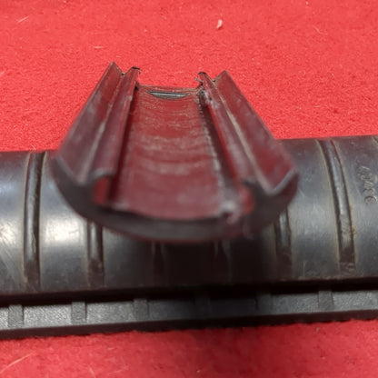 Lot of 4 - 11 Rib Rail Cover P&S PRODUCTS Excellent Condition (FB18-MH515)